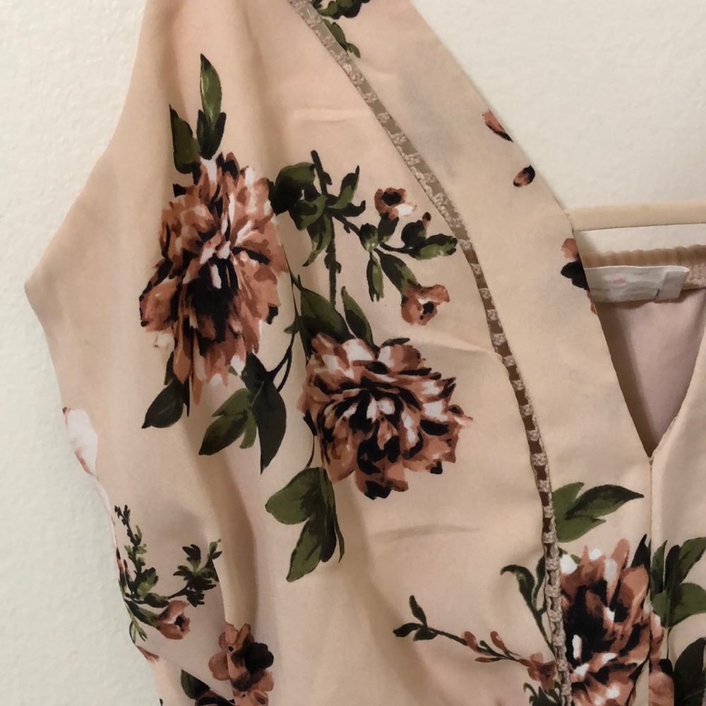 Adorable flirty floral romper